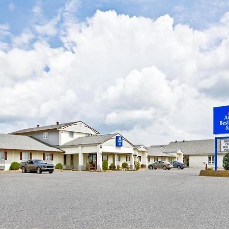 Americas Best Value Inn & Suites Thief River Falls Esterno foto