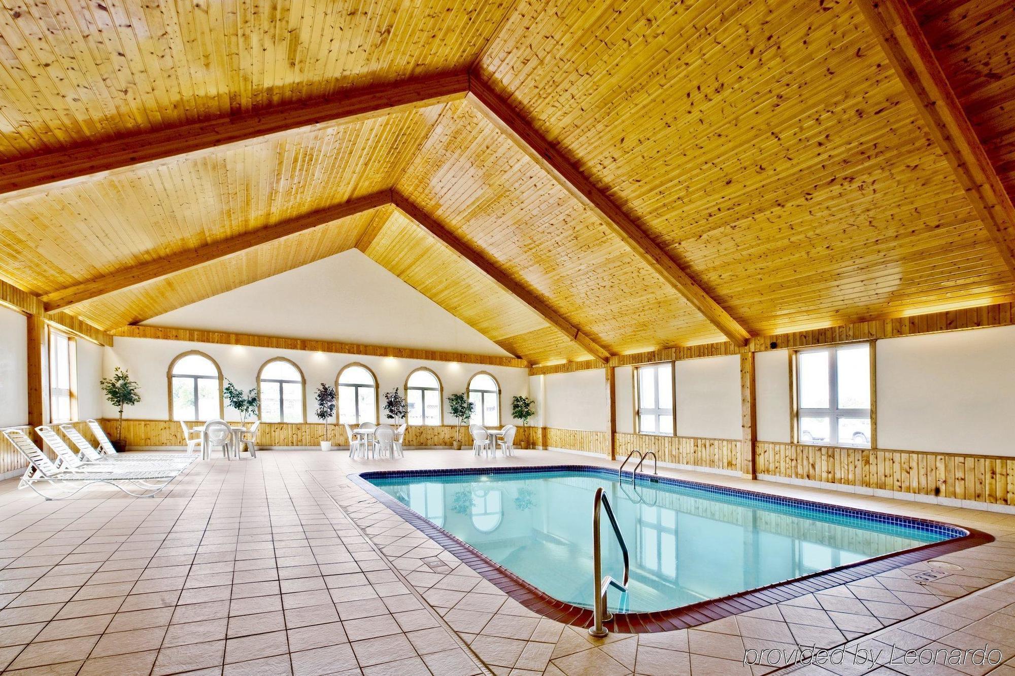 Americas Best Value Inn & Suites Thief River Falls Servizi foto