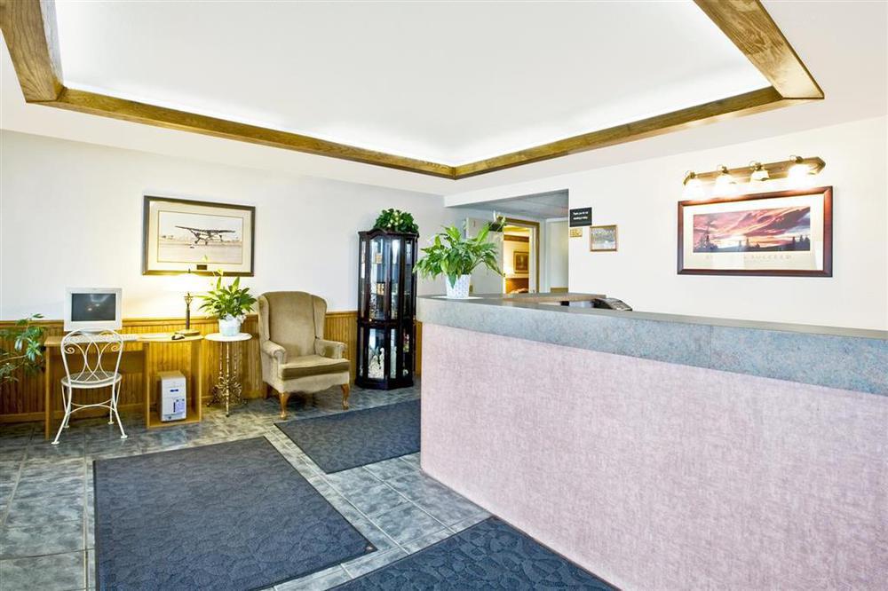 Americas Best Value Inn & Suites Thief River Falls Interno foto